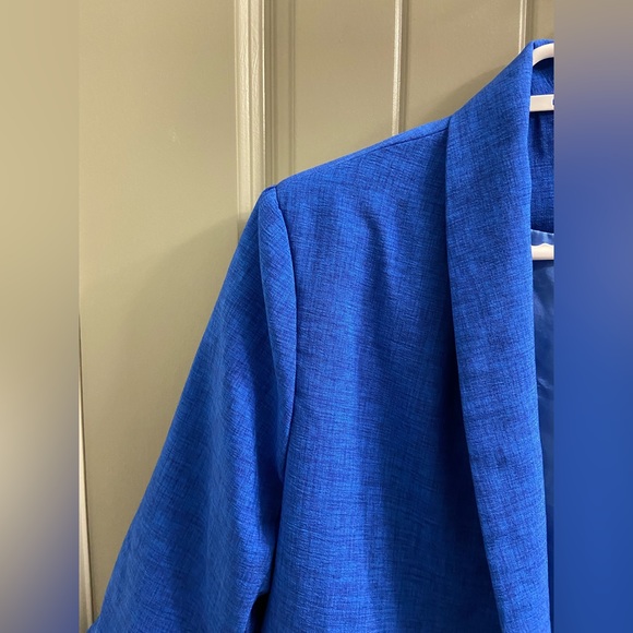 Blue, Blazer, XS, longer length, detailed 3/4 sleeves. Shein brand. - Picture 2 of 5